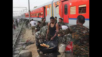 Hungry for 19 hours, CRPF jawans stop train to cook food at Faridabad station