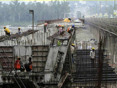 Risk-averse banks drying up loans for highway projects