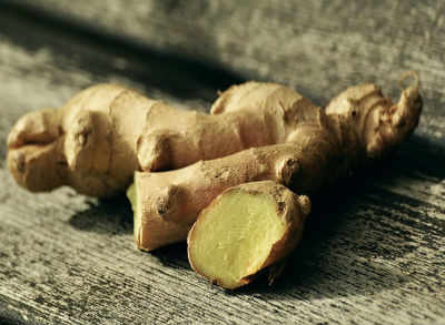 Adrak (Ginger): Nutrition facts, health benefits, side effects and cooking tips