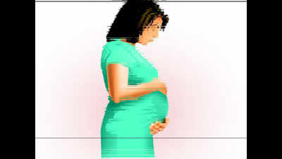 Man, dump woman hours after giving birth to girl child