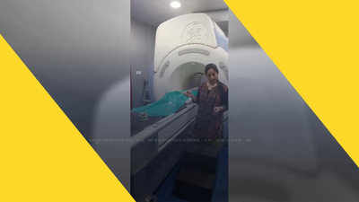 Mumbai doctors do MRI on snake, fix its bent spine