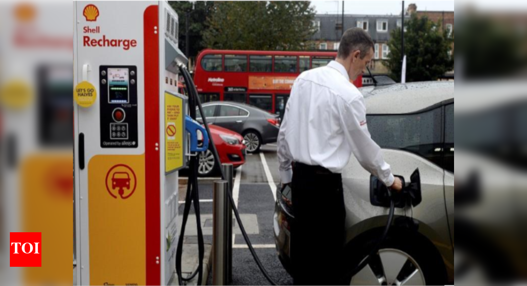 Electric Vehicle MSEDCL to set up 500 electric vehicle charging stations Times of India