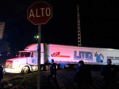 Mexico: This country's morgues are so full that it stores corpses in trucks