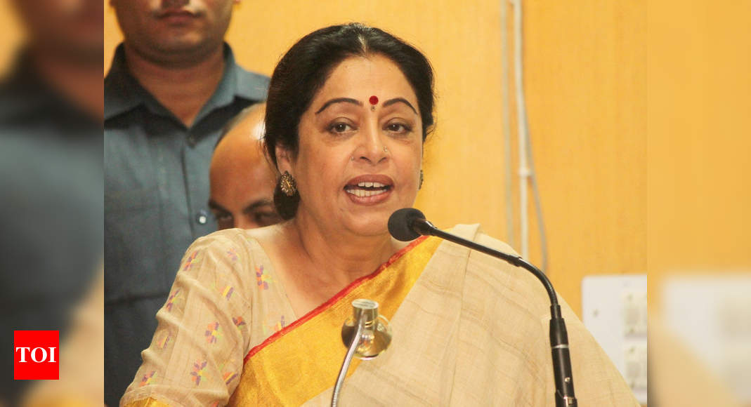 Chandigarh: Manimajra residents urge MP Kirron Kher to shift vendors ...