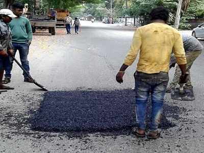 BBMP gets 3 days to fill 2,100 potholes