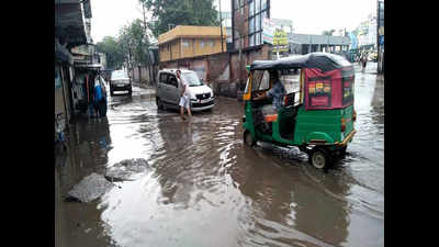 Rain lashes central Gujarat, brings relief