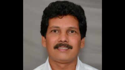 Andhra Pradesh: Naxals kill MLA, ex-MLA in daring attack