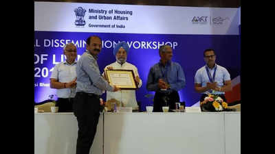 AP bags top rank in Amrut, receives award from Centre