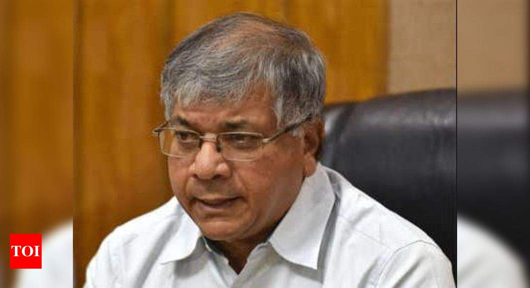 Pawar did not help me win in 1999: Prakash Ambedkar | Mumbai News ...