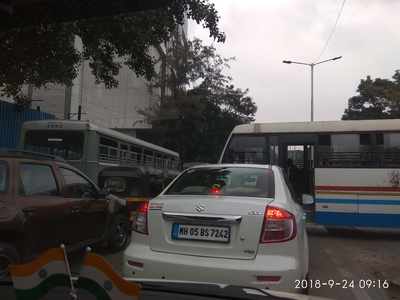 U turns by busses adding blockage to traffic