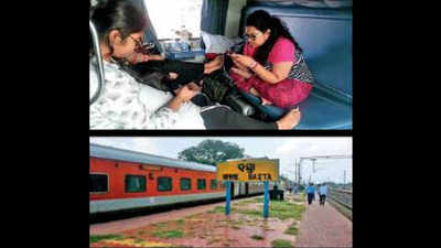 Kolkata schoolkids stranded on train in Odisha through the day