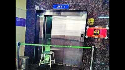 No lifts are functional at Petlaburj Maternity hospital
