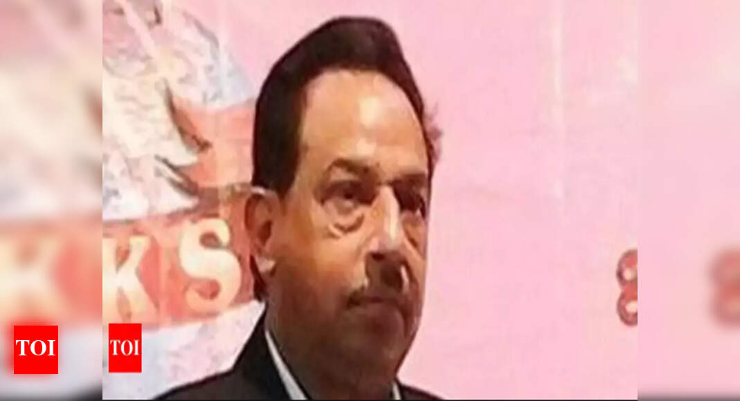 Francis D'Souza: Dropping me is my reward for 20 years of loyalty to ...