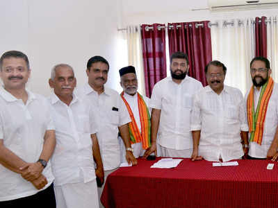 In a surprise move, two Kerala Christian priests join BJP