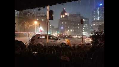 Heavy rains, thunderstorm lash parts of Mumbai