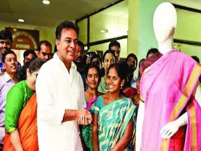 Minister KTR Bathukamma Sarees Distribution 2020 | CM KCR | Bathukamma  Festival | Telangana | YOYOTV - YouTube