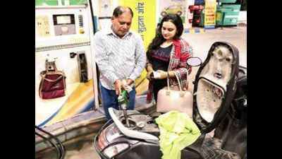 Petrol at new high of Rupees 80.1/litre in city