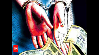 Anti-corruption bureau nabs Gujarat principal for Rs 100 bribe