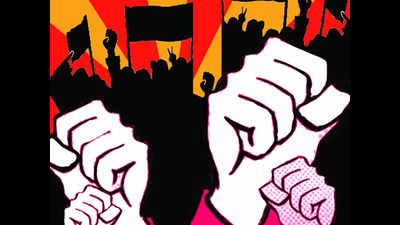 Students demonstrate against Utkal poll cancellation