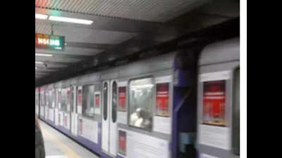 Kolkata: Smoke from metro coach, services affected for over an hour