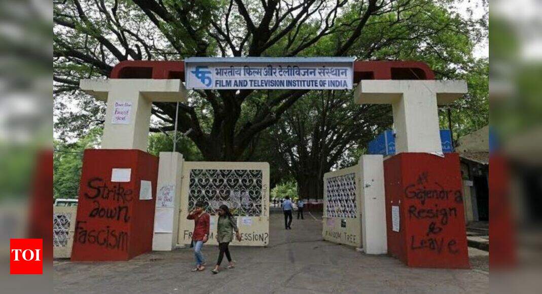 FTII students to boycott classes over accident during shooting in