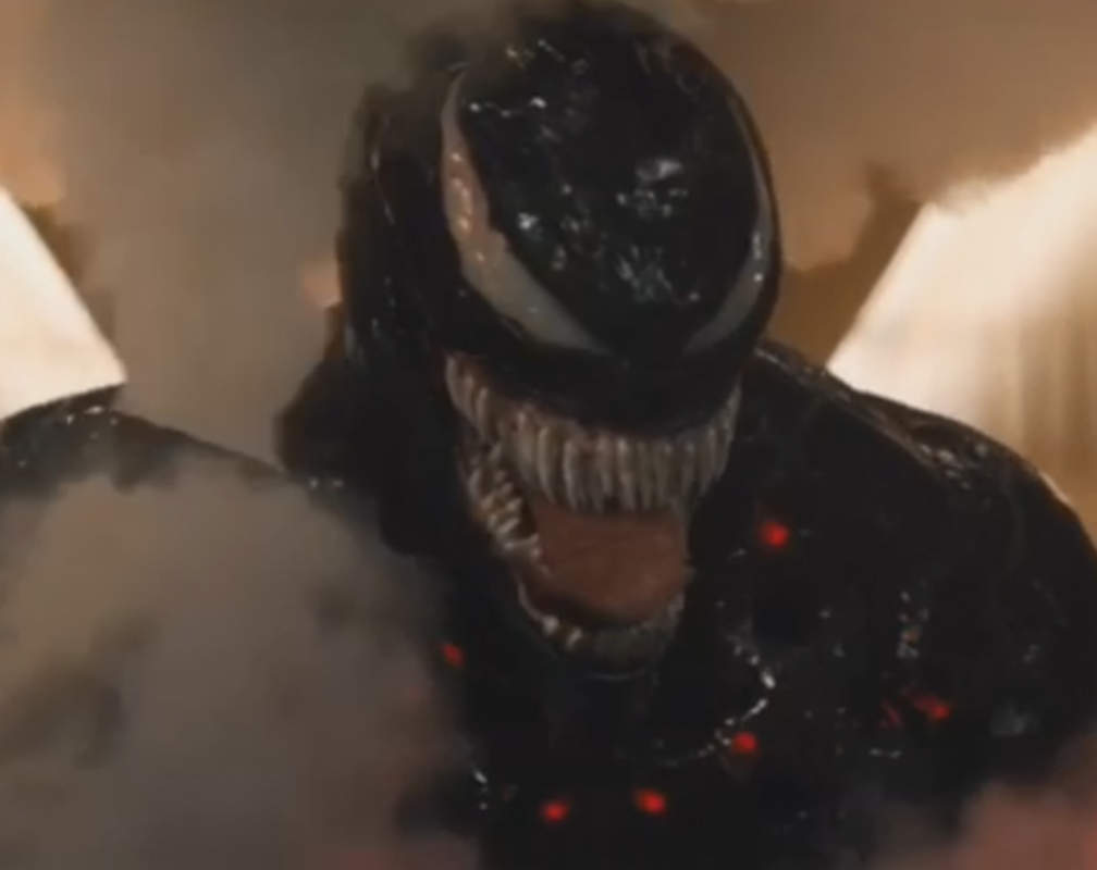
This movie clip from 'Venom' will blow you away
