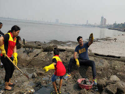 Mumbaikars contribute to the biggest plastic recyclothon | Events Movie