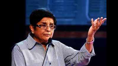 Kiran Bedi asks Ola, Uber drivers to lodge complaints if auto drivers obstruct their service