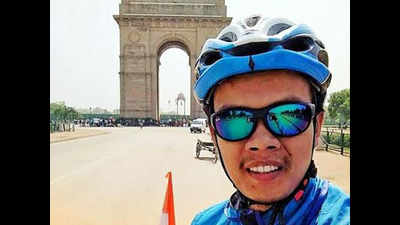 Manipur youth to cycle 1,420 km from Navi Mumbai to New Delhi within 5 days