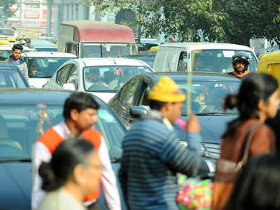 Behala locals irked with changes in traffic plans ahead of festivities