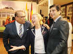 Subhrajit Bardhan, Birgit Holm and Sandeep Johri