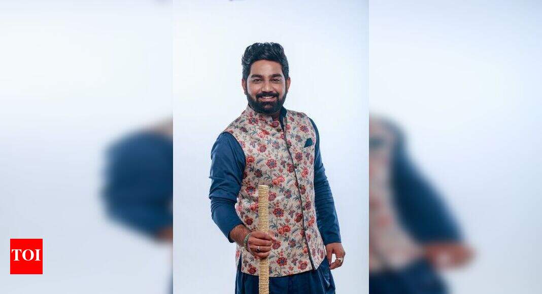 Bhumik Shah launches a new single for Navratri | Gujarati Movie News ...