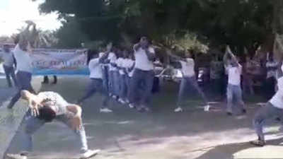 Flash mob organised at Sukhna Lake with the theme to empower India