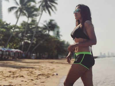 Actress Sayantani Guhathakurta sizzles in a two-piece swimsuit; See pic