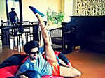 Sushant Divgikr's pictures