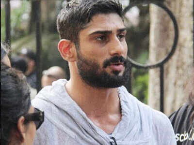 Complaint filed against Prateik Babbar for assaulting boy in Goa?