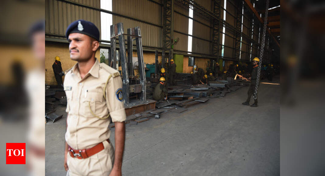 Gujarat: 17 held for rioting at Khodiyarnagar | Vadodara News - Times ...