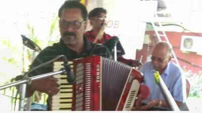 Keyboard artiste Josy performs for 'Arts and Medicine' at Kochi