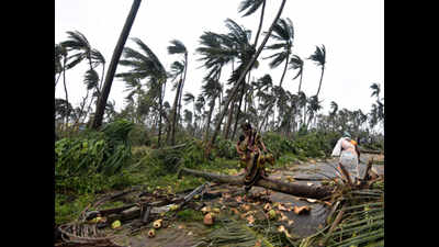 Cyclone Titli: Seven killed in Andhra Pradesh's Srikakulam