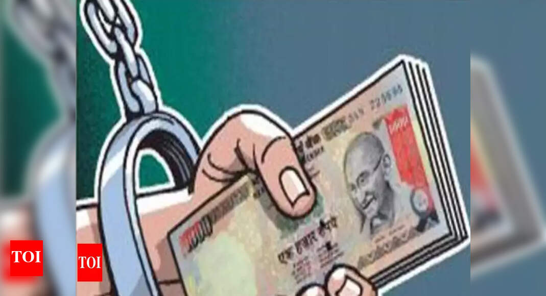 Fake currency racket busted, 2 women held | Chennai News - Times of India