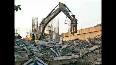 Labour shortage, machine repair halt bridge demolition