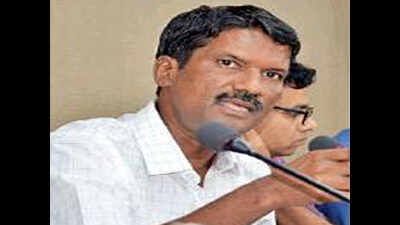 Sari Distribution: CEO seeks report on 'sari distribution' | Bhopal ...