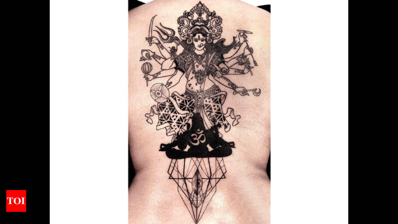 Tattoo artistes: Demand for Maa Durga tattoos rises during Navaratra -  Times of India