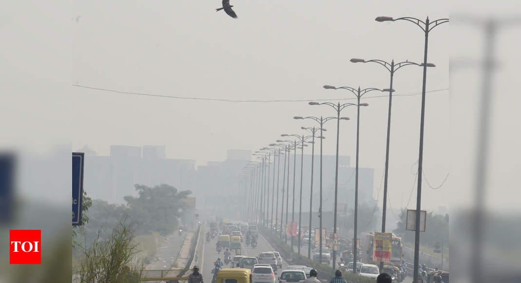 Delhis Air Quality Remains Very Poor For Second Day Delhi News Times Of India 9501