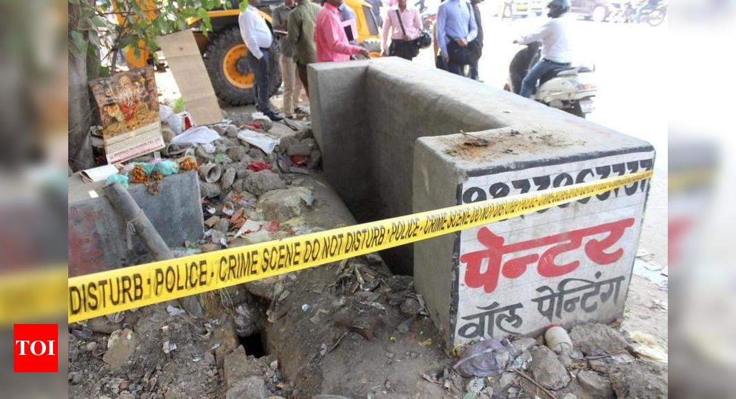 9 Year Old Girl Falls Into Open Drain In Indirapuram Body Found 13