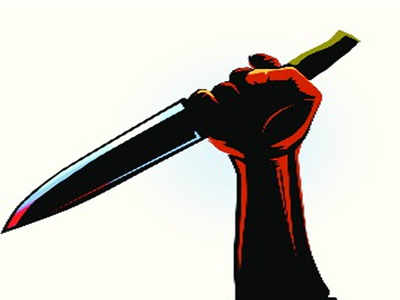Assailants attack three with knife over Rs 10 in Bareilley | Bareilly News  - Times of India