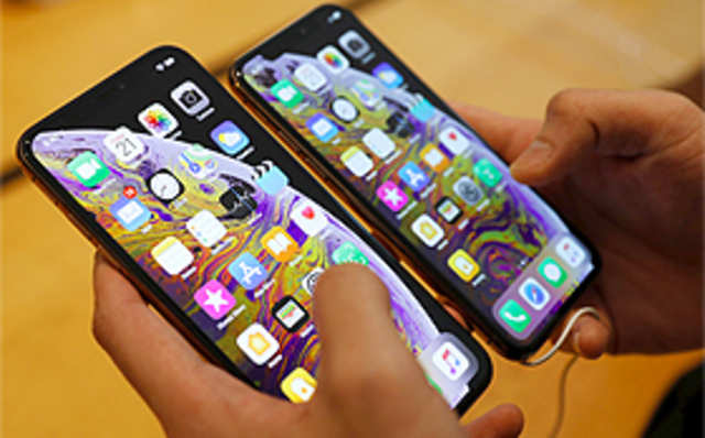 You can get the new Apple iPhone XS and XS Max cheapest in this country - Mobiles News | Gadgets Now