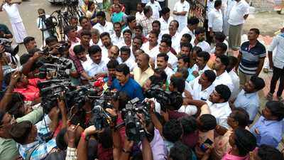 Madras HC verdict unexpected but all 18 disqualified MLAs are united, Senthil Balaji says