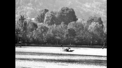 Former Navy officer to conduct survey of Dal-Nageen lake: Jammu and Kashmir administration