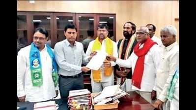TDP inches closer to alliance deal, may bag Secunderabad, six more in Hyderabad